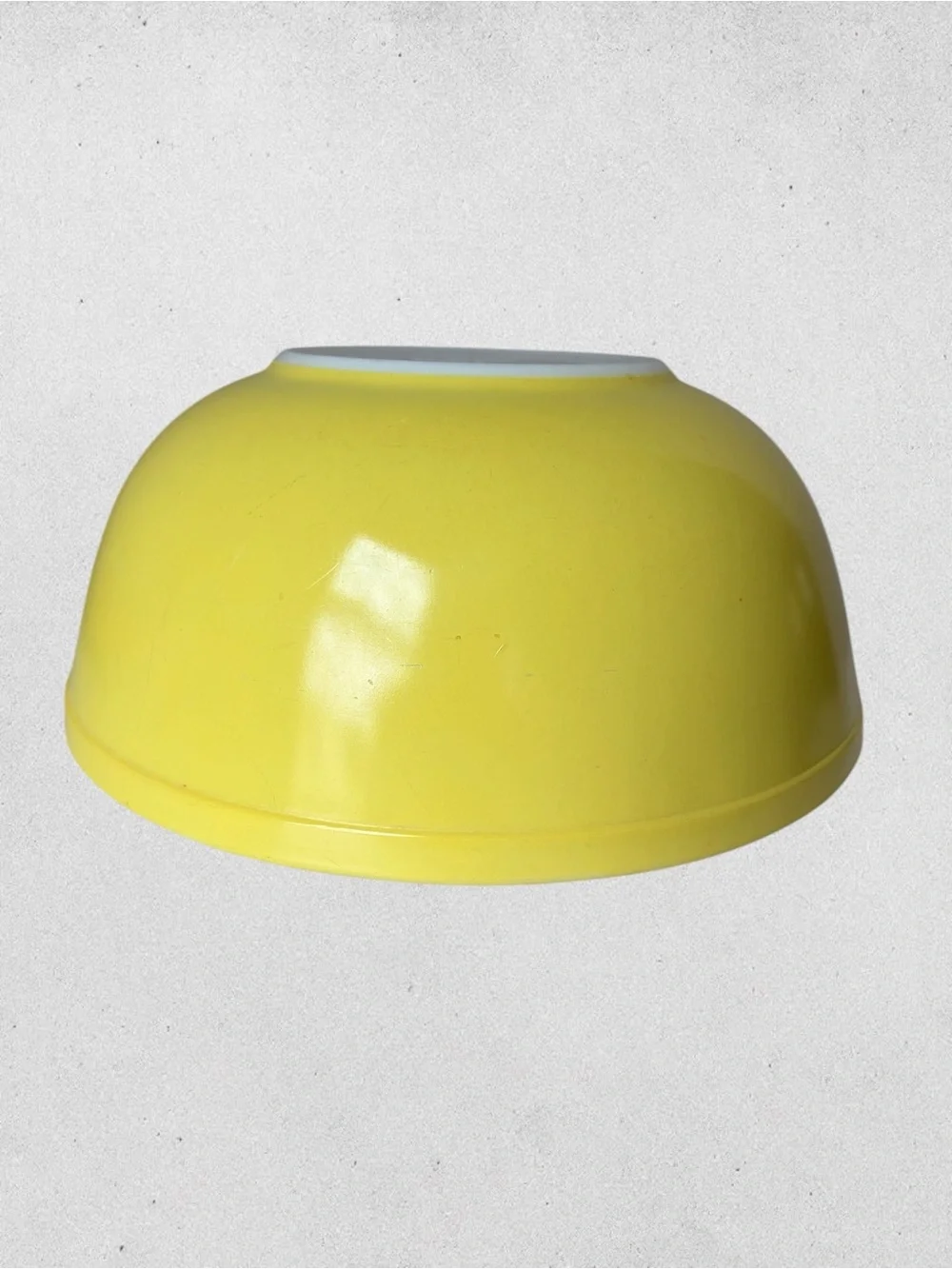 Pyrex Vintage #404 Yellow Primary Mixing Bowl 4-Quart Glossy